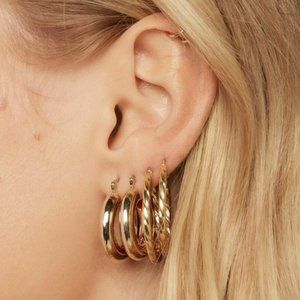 Zara 4 pieces set hoop earrings